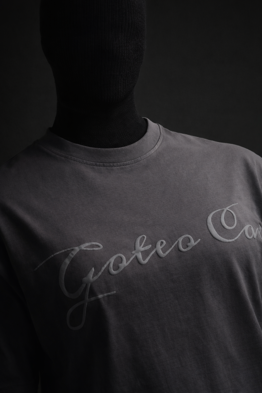 PEAFOWL TEE
